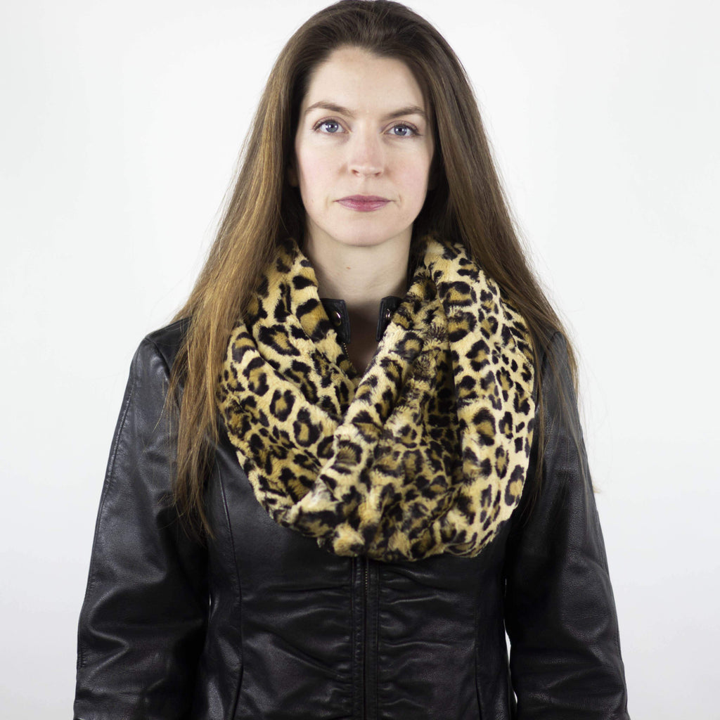 Wilderspin Scarves Faux Fur and Flannel Twisted Infinity Scarf Wilderspin Classic Sand Leopard Print Faux Fur Infinity Scarf